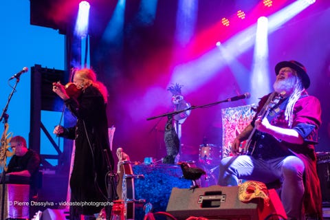 photo, photographie, artiste, spectacle,artistphtoto.ca, vidéo, scène, Fils du Diable, chanteur