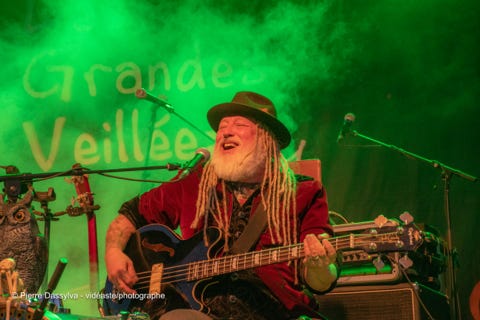 photo, photographie, artiste, spectacle,artistphtoto.ca, vidéo, scène, Fils du Diable, chanteur
