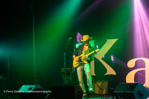 photo, photographie, artiste, spectacle,artistphtoto.ca, vidéo, scène, Karo Laurendeau, chanteur