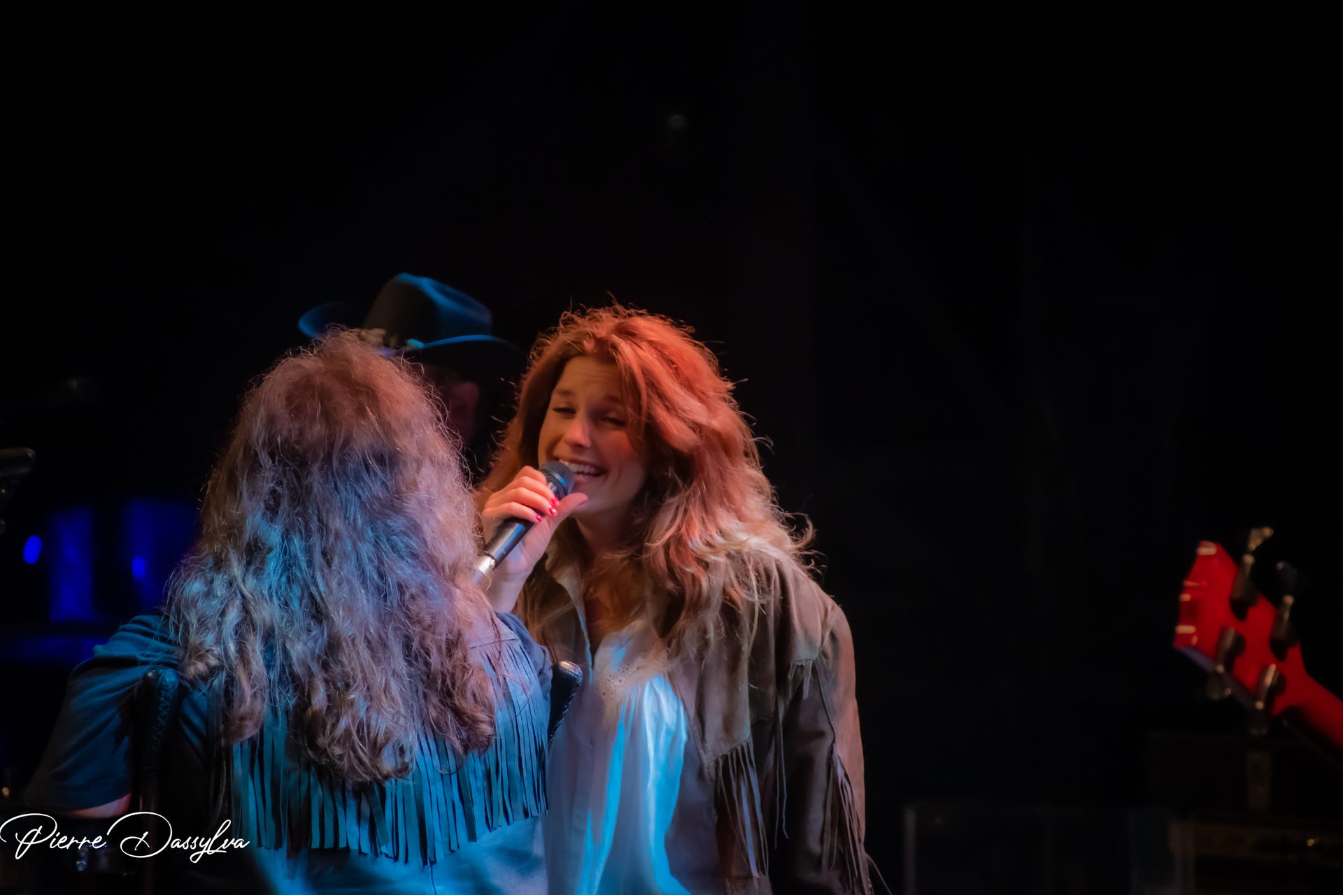 photo, photographie, artiste, spectacle,artiscène, Brittany Kennell, été 2023, chanteuse, groupe, musiciens, pianostphtoto.ca, vidéo,