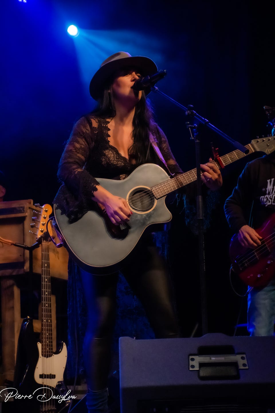 photo, photographie, artiste, spectacle,artiscène, Martin Deschamps, été 2023, Breen Leboeuf,  chanteur, groupe, musiciens, artistphtoto.ca, vidéo,