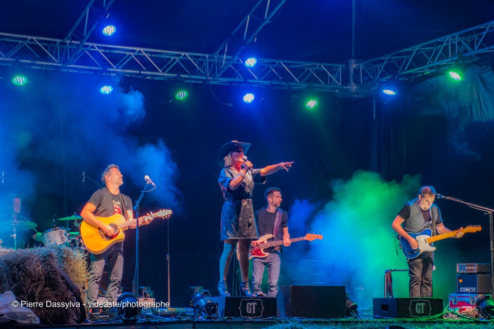 photo, photographie, artiste, spectacle,artistphtoto.ca, vidéo, scène, Guylaine Tanguay, chanteur