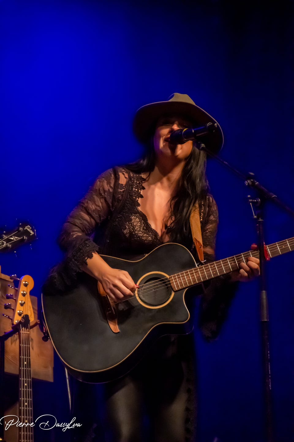 photo, photographie, artiste, spectacle,artiscène, Martin Deschamps, été 2023, Breen Leboeuf,  chanteur, groupe, musiciens, artistphtoto.ca, vidéo,
